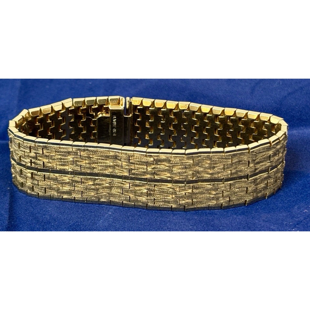 Plaque OR G Stamped 1970's Gold Plated Articulated Cuff Wrap.